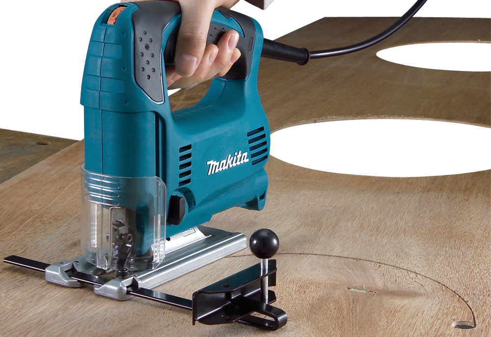 Makita 4329K Pistosaha 450W, 65mm, säädettävä, 3-as.heiluri, 1,9kg, laukku