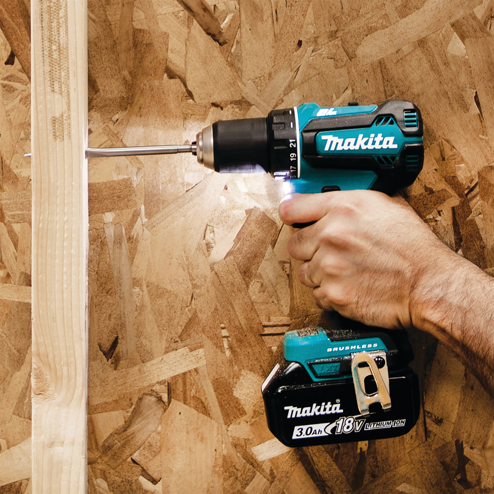 Porakone Makita DDF485Z 18V hiiliharjaton, 50/27 Nm, 1,7kg. Runkoversio