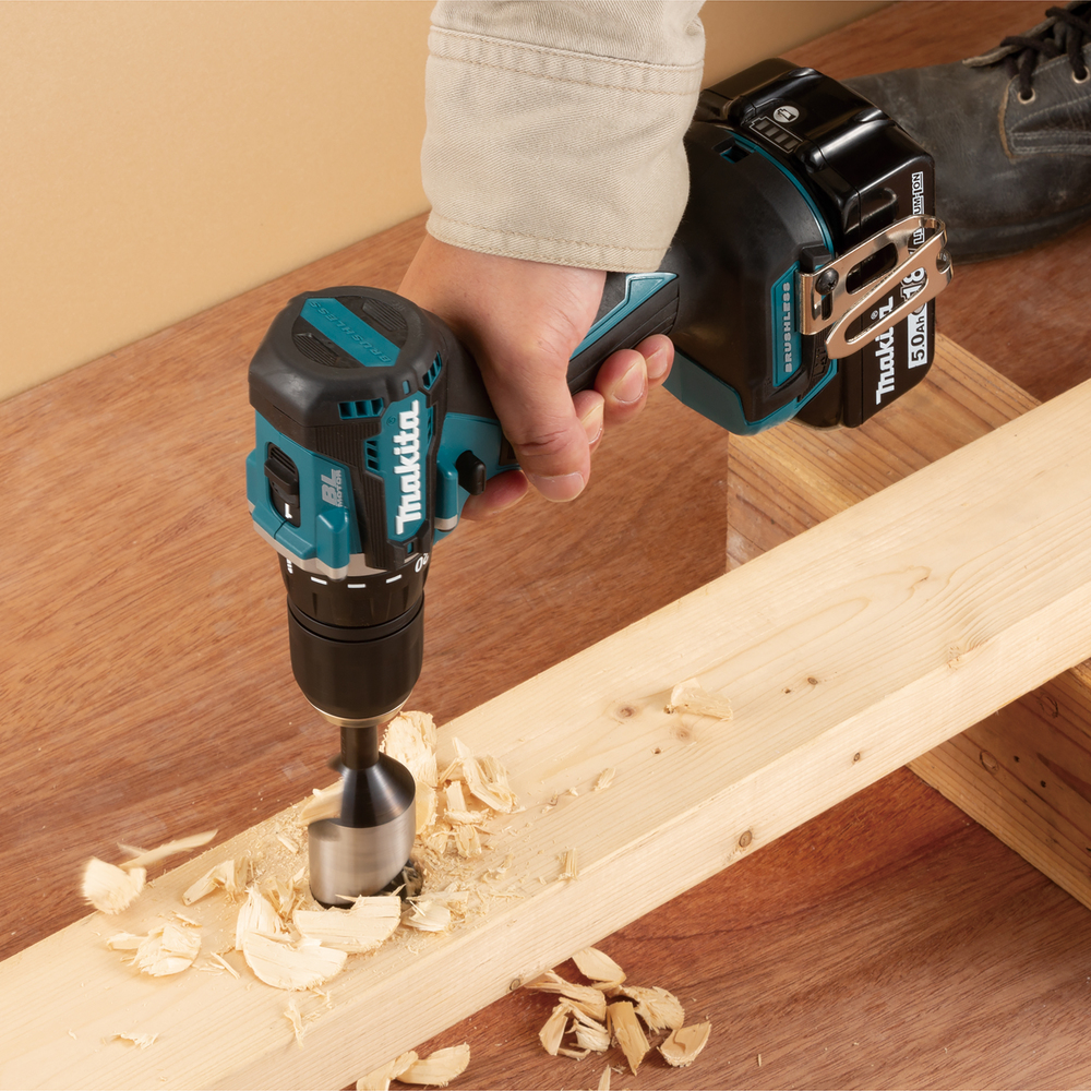 Porakone Makita DDF487Z