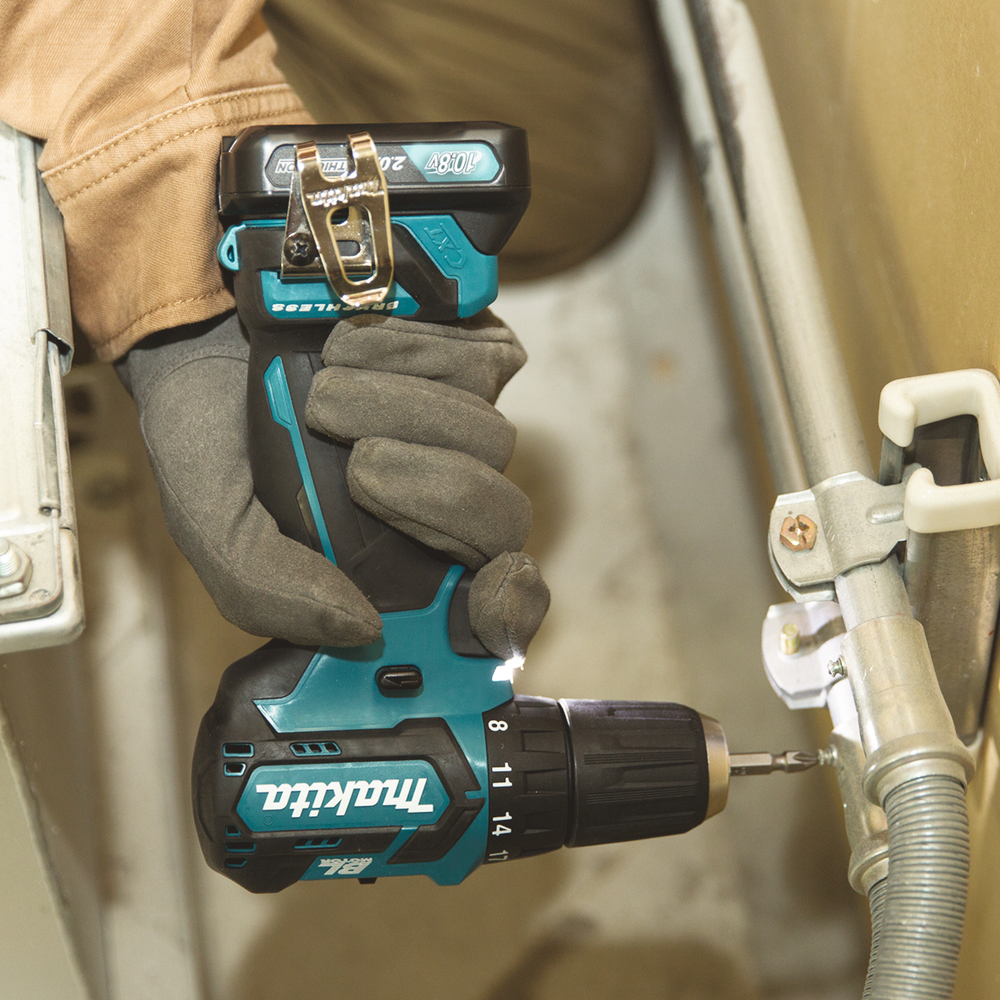 Porakone Makita DF332DZ CXT, hiiliharjaton, 35/21 Nm, 1,0kg, 10mm istukka. Runkoversio