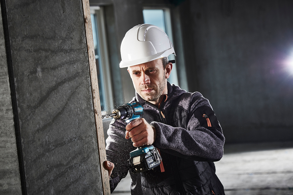 Impact drill Makita DHP485RTJ 18V, carbon brushless, 2x5,0Ah, 50/27 Nm, 1,7kg