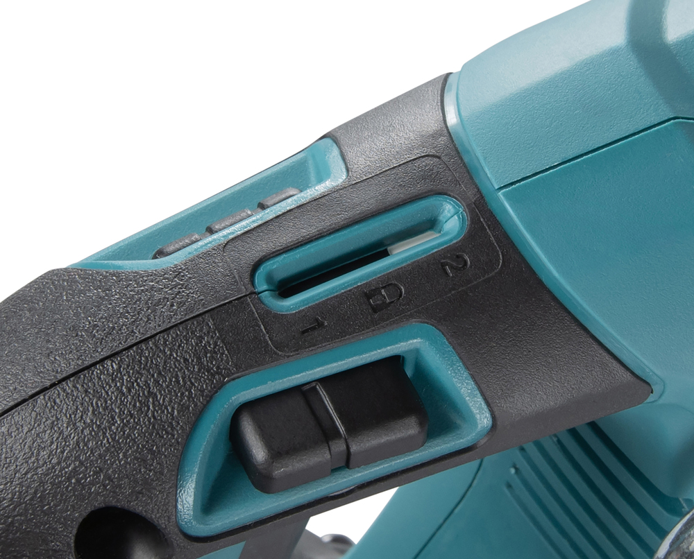 Puukkosaha Makita DJR187Z 18V, hiiliharjaton, iskun pituus 32mm, 3,6kg. Runkoversio