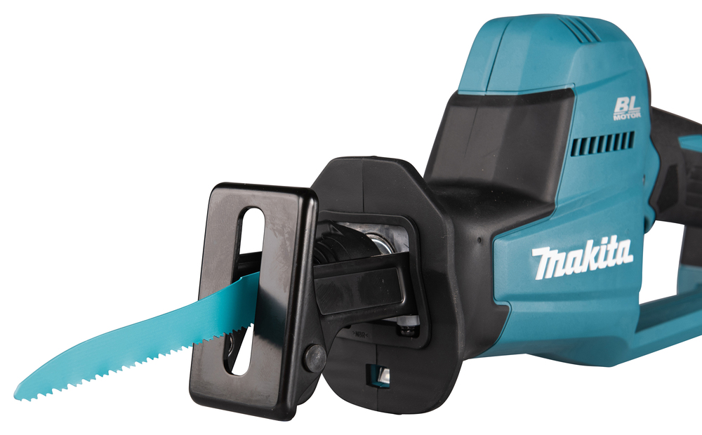 Puukkosaha Makita DJR189Z 18V, hiiliharjaton, iskun pituus 22mm, 2,6kg. Runkoversio
