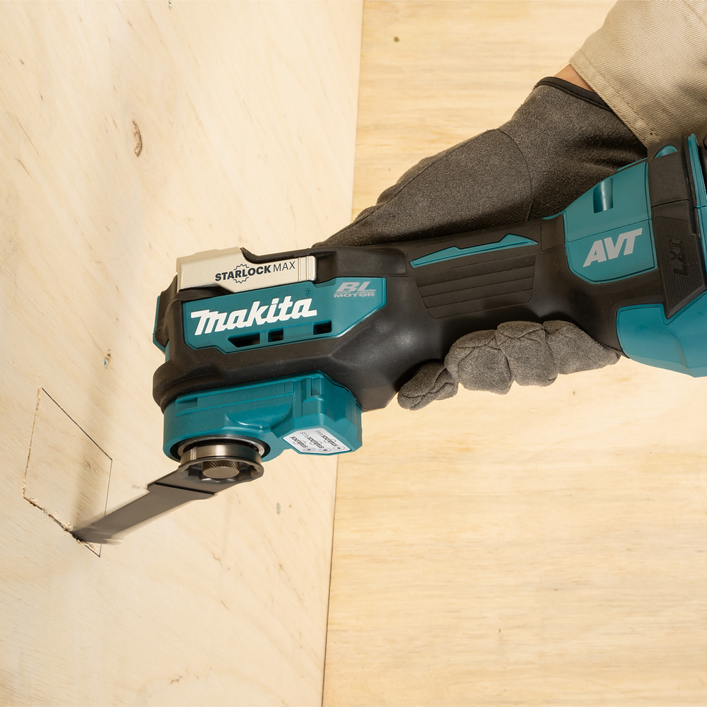 Monitoimikone Makita DTM52Z 18V hiiliharjaton, Starlock Max, 10000-20000 liikettä/min, liike 3,6°. Runkoversio