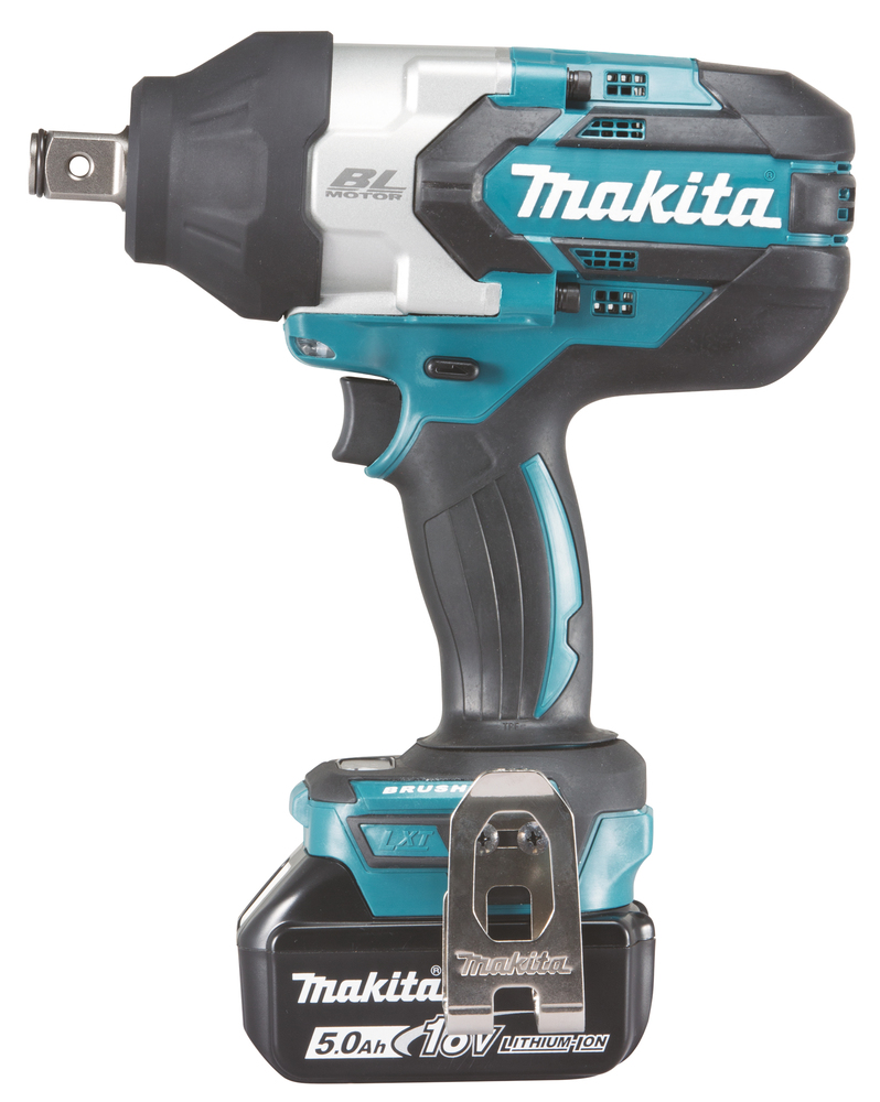 Mutterinväännin Makita DTW1001RTJ 18V, 2x5,0Ah, 3/4" kitkarenkaalla, 1050Nm, hiiliharjaton