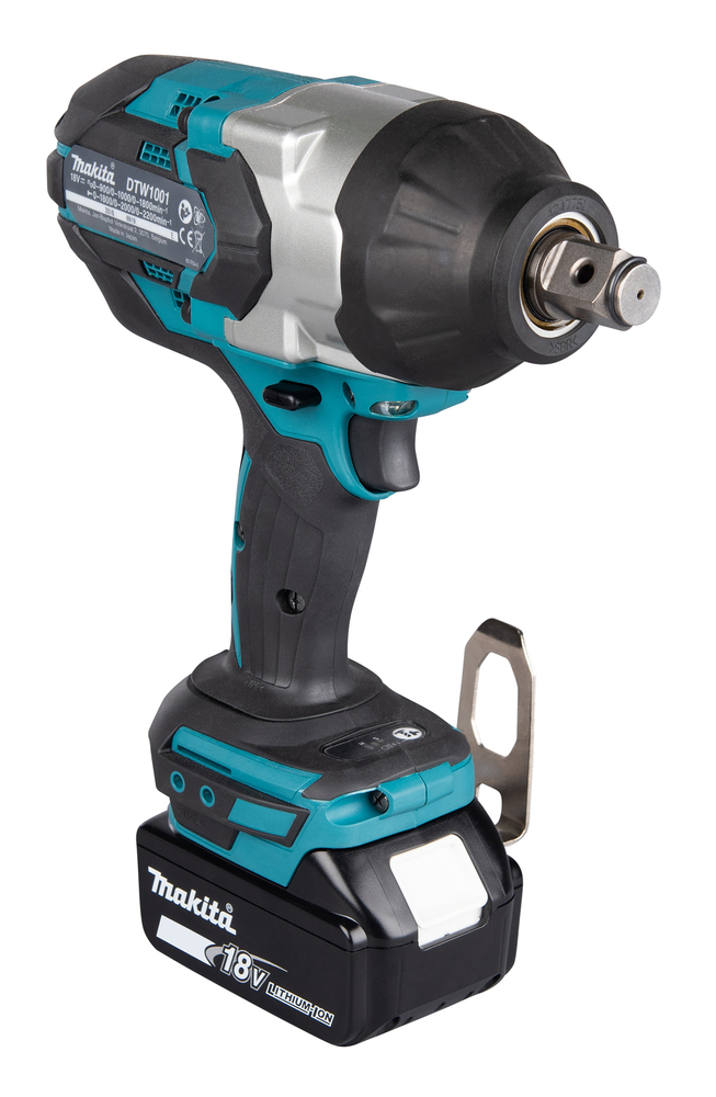 Mutterinväännin Makita DTW1001RTJ 18V, 2x5,0Ah, 3/4" kitkarenkaalla, 1050Nm, hiiliharjaton