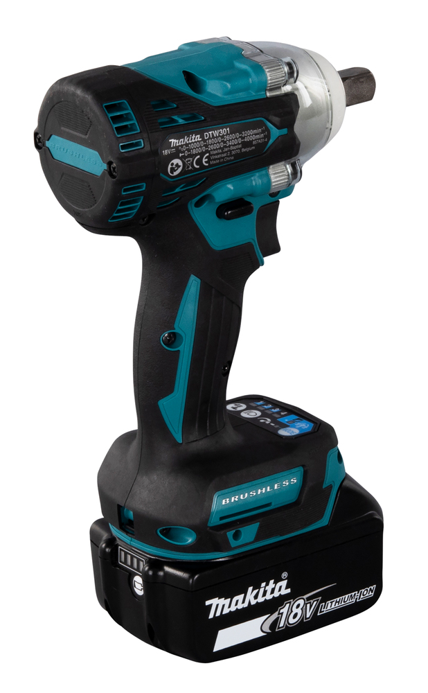  Iskevä mutterinväännin Makita DTW301RTJ (2x5,0Ah akkua ja laturi)
