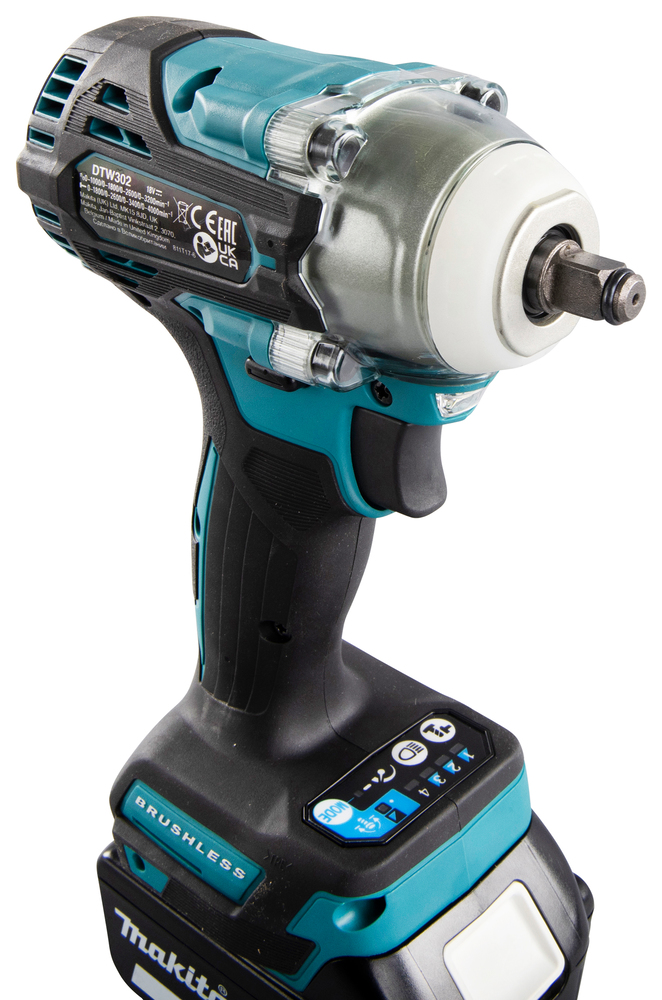 Mutterinväännin Makita DTW302Z 18V, 3/8", 300Nm, hiiliharjaton. Runkoversio