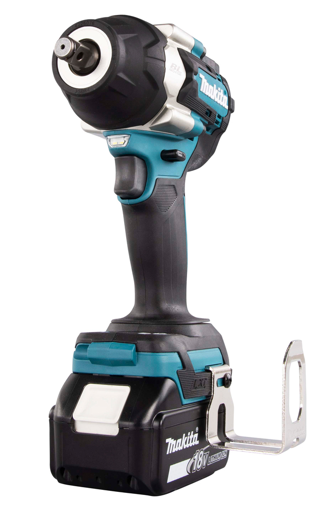 Mutterinväännin Makita DTW700RTJ 18V, 2x5,0Ah, 1/2" kitkarenkaalla, 700Nm, hiiliharjaton