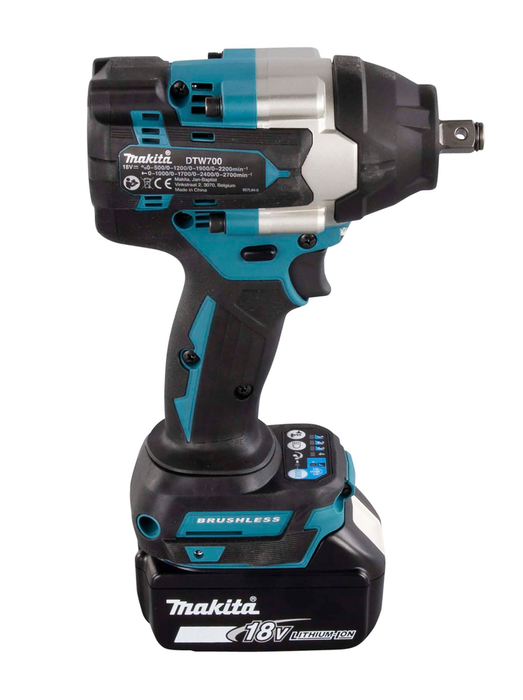 Mutterinväännin Makita DTW700RTJ 18V, 2x5,0Ah, 1/2" kitkarenkaalla, 700Nm, hiiliharjaton