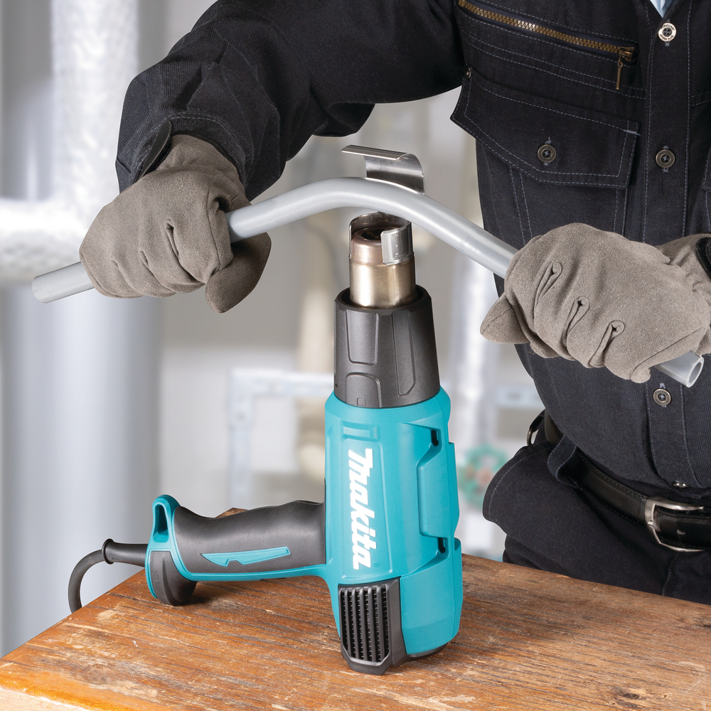 Kuumailmapuhallin Makita HG6531CK 2000W, 50-650°C, termostaatti, LCD, 4 suulaketta