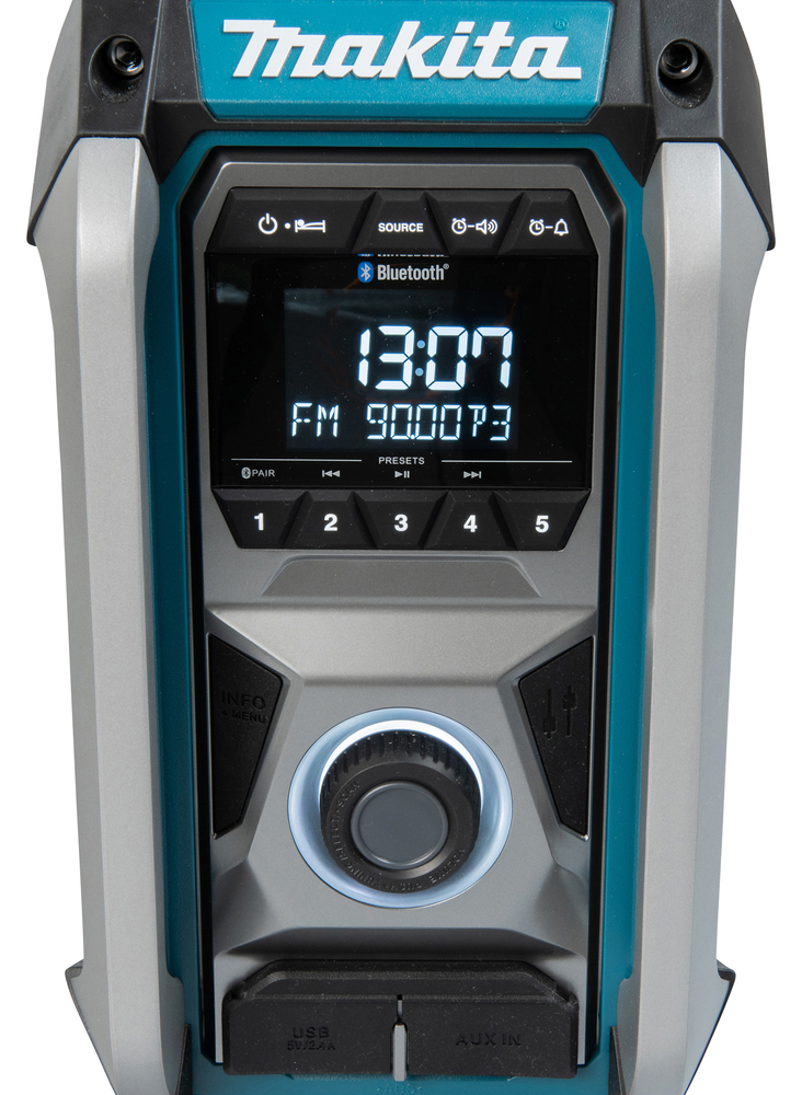 Radio och Bluetooth-högtalare, Makita MR006GZ USB-laddning, subwoofer. Drivs via elnätet eller Li-ion-batterier CXT, LXT och XGT