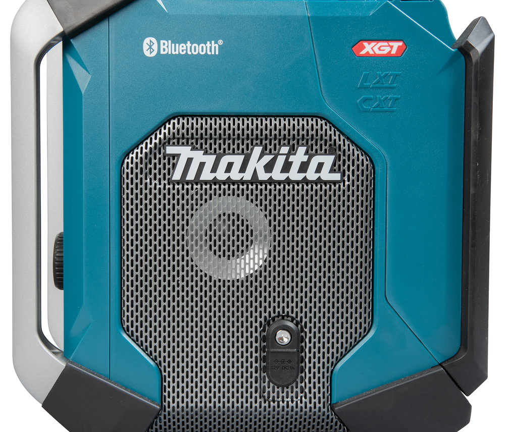 Radio och Bluetooth-högtalare, Makita MR006GZ USB-laddning, subwoofer. Drivs via elnätet eller Li-ion-batterier CXT, LXT och XGT