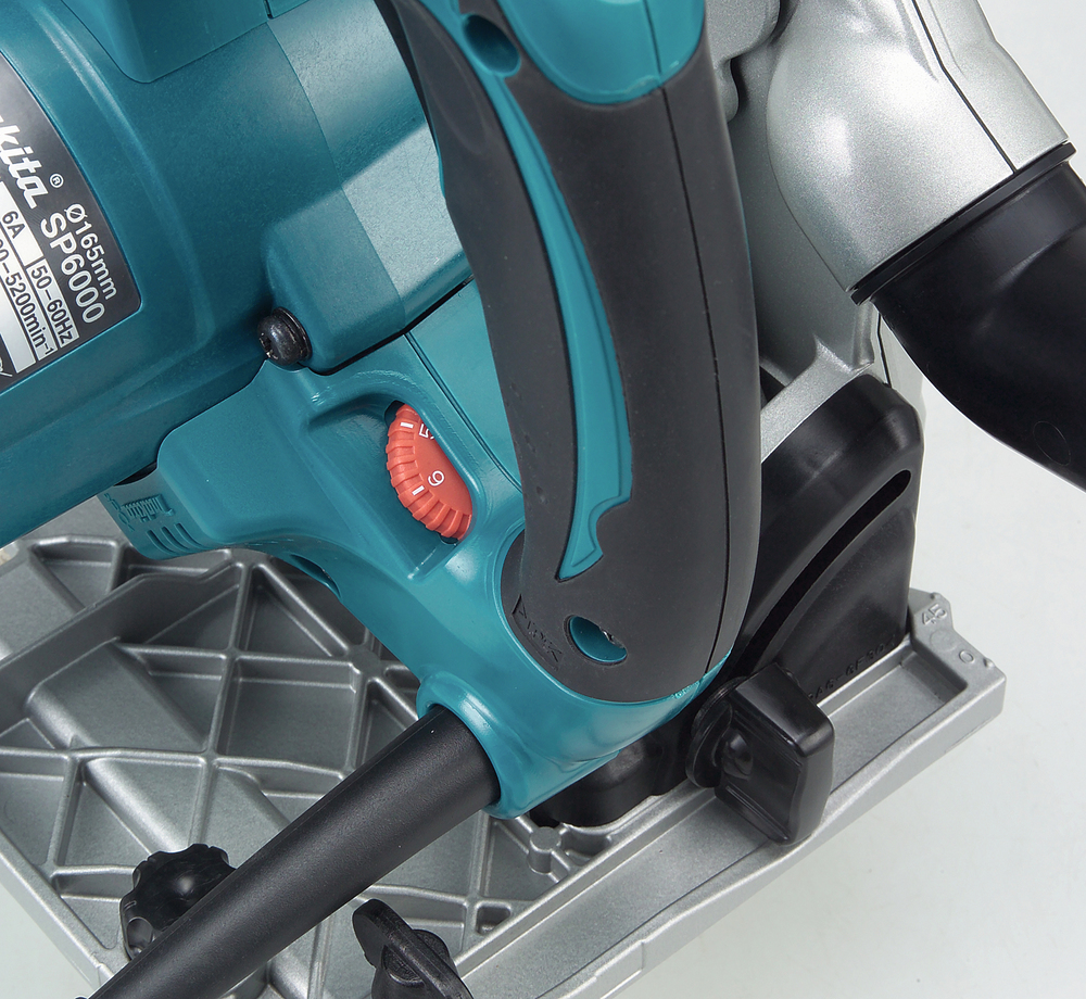 Upotuspyörösaha Makita SP6000J 56mm, 165x20mm, 1300W, 1400mm ohjainkiskon kanssa